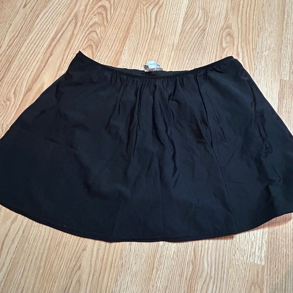 NWOT Shape FX Swim Skirt 20W Black Swimsuit Bottom with‎ Attached Briefs